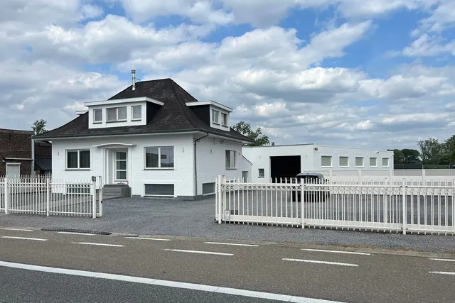 Maison à vendre à Dilsen-Stokkem – 1/10