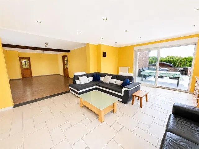 Bungalow for sale in Flémalle – 1/10