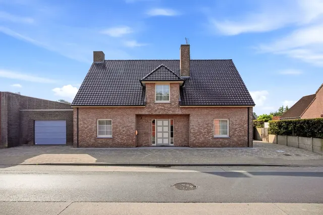 Villa te koop in Kortemark – 1/10