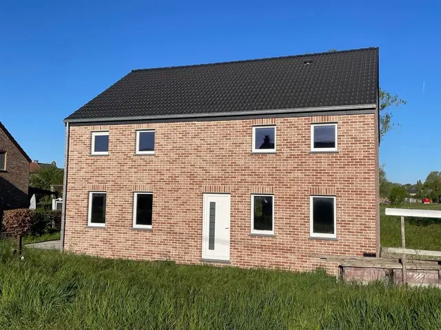 Huis te koop in Thisnes – 1/10