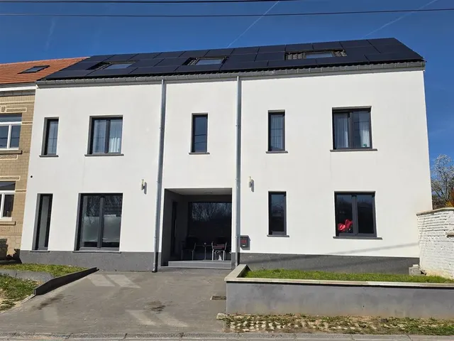 Huis te koop in Jodoigne-Souveraine – 1/10