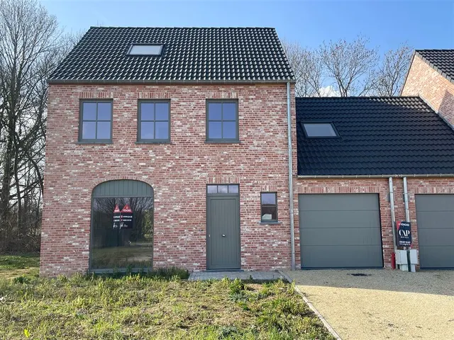 Huis te koop in Orp-Le-Grand – 1/7
