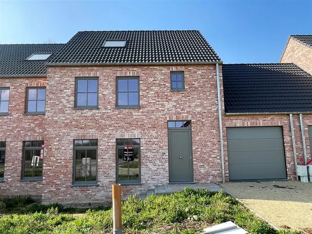 Huis te koop in Orp-Le-Grand – 1/8