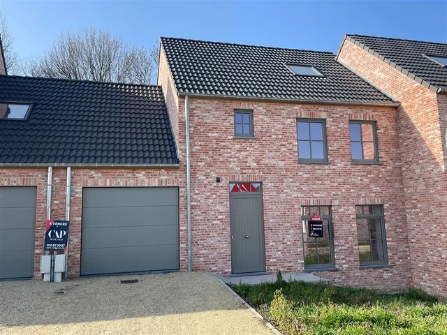 Huis te koop in Orp-Le-Grand – 1/9