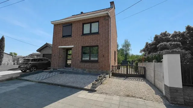 Maison à vendre à Tertre – 1/10