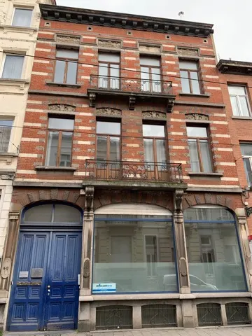 Maison à vendre à Schaerbeek – 1/3