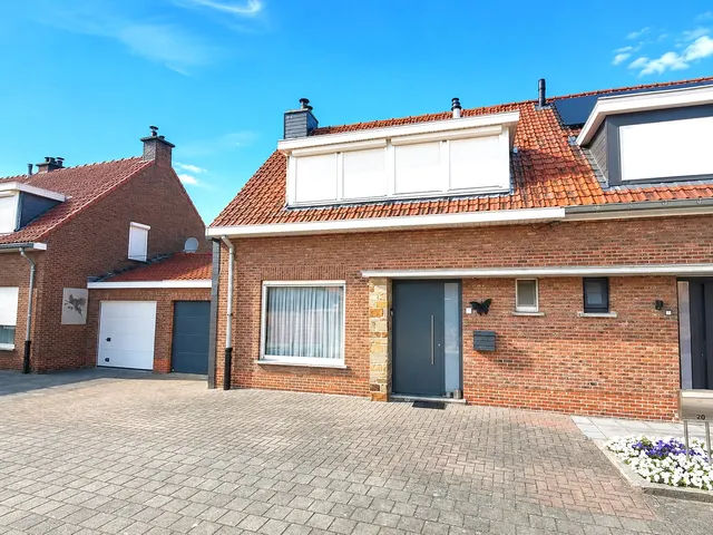 Huis te koop in Roeselare – 1/7