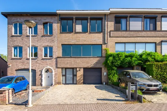 Huis te koop in Reet – 1/10