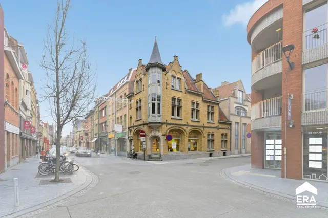 Huis te koop in Ieper – 1/10