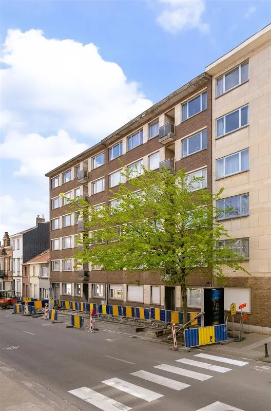 Appartement te koop in Evere – 1/10