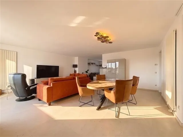 Appartement te koop in Sint-Niklaas – 1/10