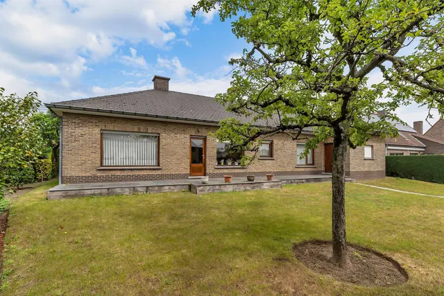 Huis te koop in Waregem – 1/10