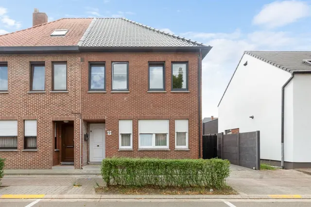 Huis te koop in Beverlo – 1/10