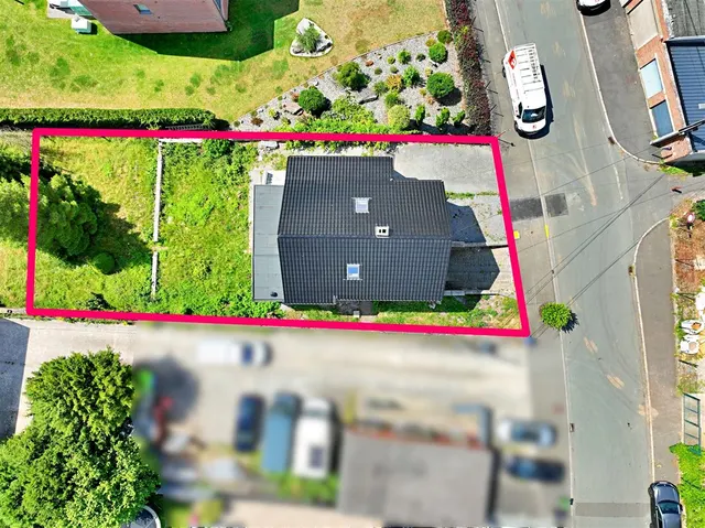 Huis te koop in Montigny-Le-Tilleul – 1/10