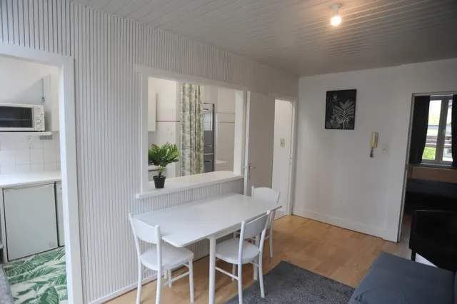 Appartement à louer à Etterbeek – 1/10