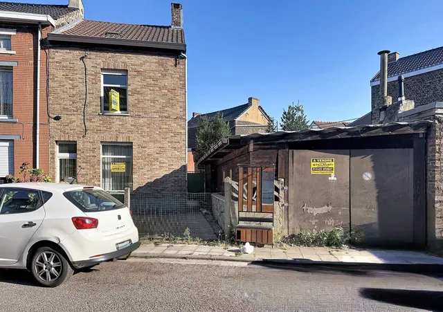 Huis te koop in Charleroi – 1/10