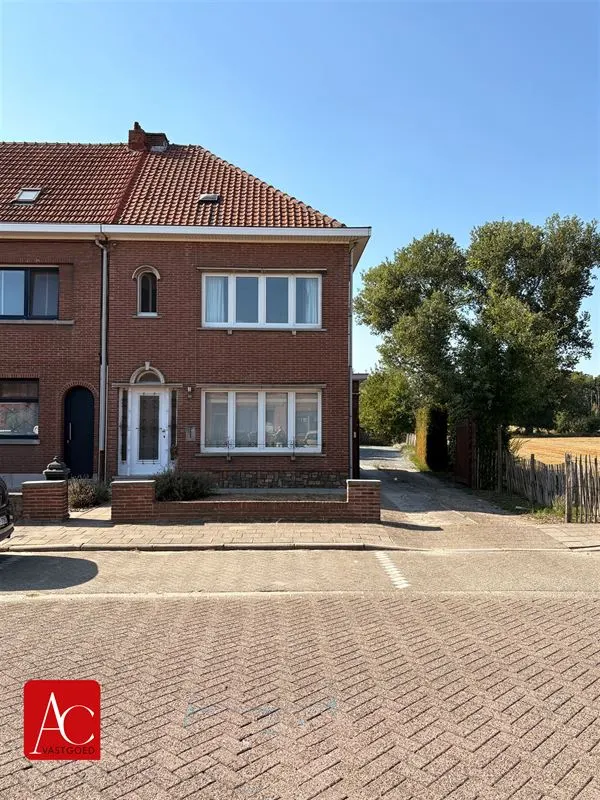 Huis te koop in Burcht – 1/10