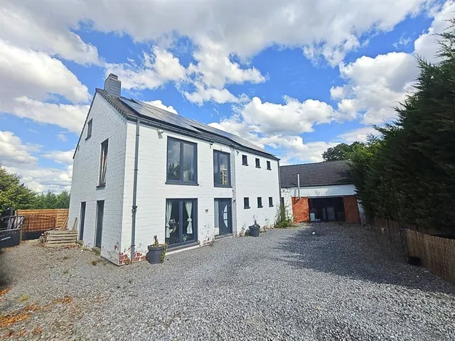 Maison à vendre à Bande – 1/10