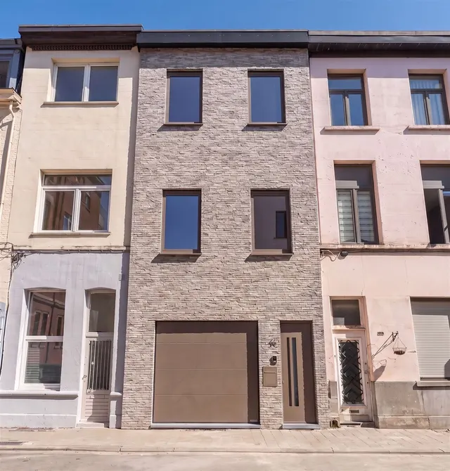 Huis te koop in Antwerpen – 1/10