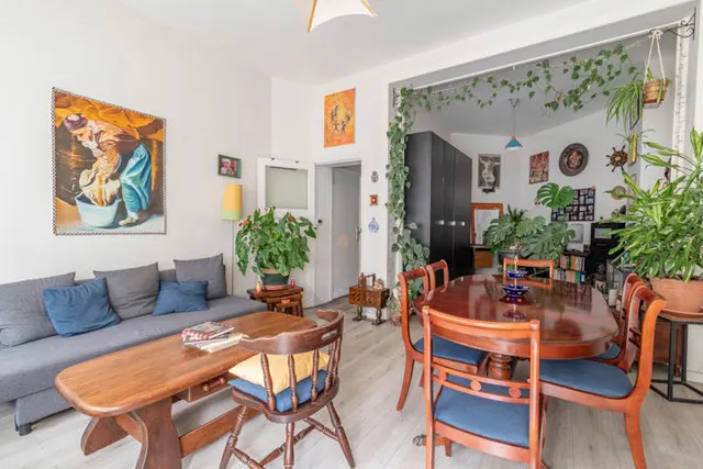 Appartement te koop in Schaerbeek – 1/7