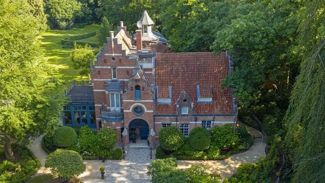 Huis te koop in Schoten – 1/10