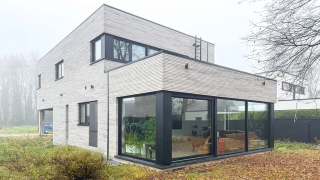 Huis te koop in Genk – 1/10