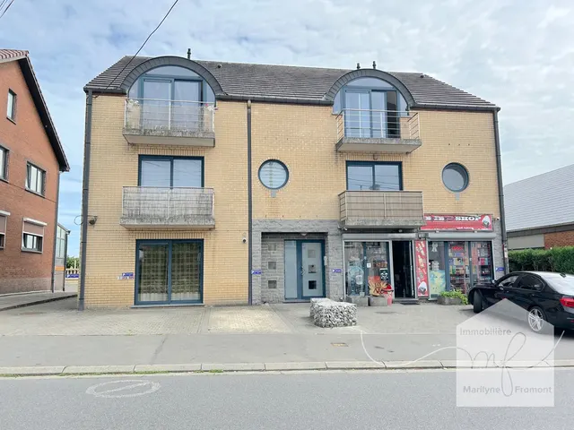 Appartement à louer à La Louvière Saint-Vaast – 1/8