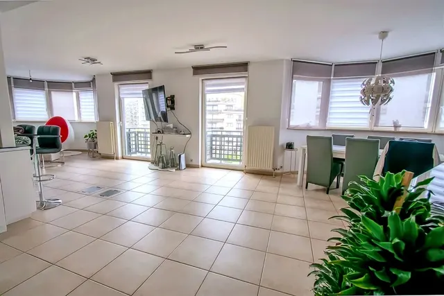 Appartement te koop in Molenbeek-Saint-Jean – 1/10
