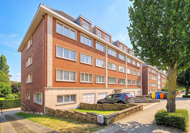 Appartement à vendre à Woluwe-Saint-Pierre – 1/10