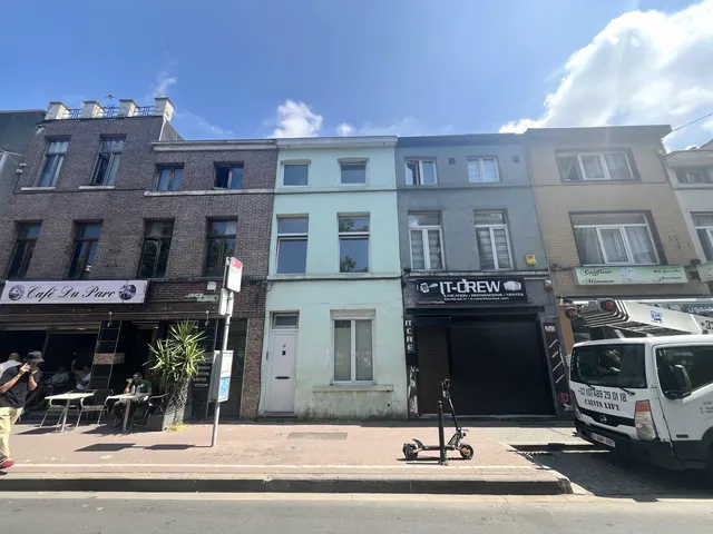 Huis te koop in Molenbeek-Saint-Jean – 1/10