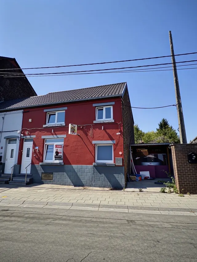 Maison à vendre à Charleroi – 1/10