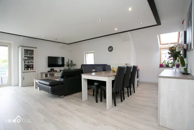 Appartement te koop in Jette – 1/10