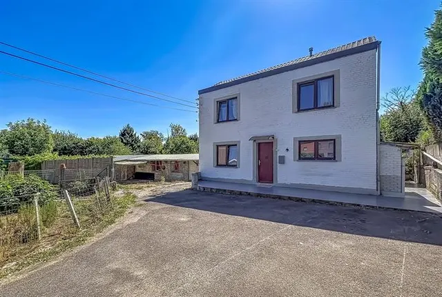 Maison à vendre à La Hestre – 1/10