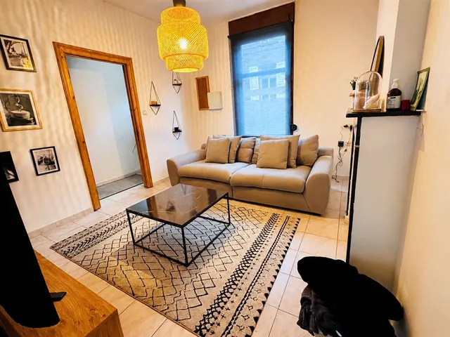 Huis te koop in Nimy – 1/10