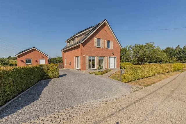 Huis te koop in Tisselt – 1/10