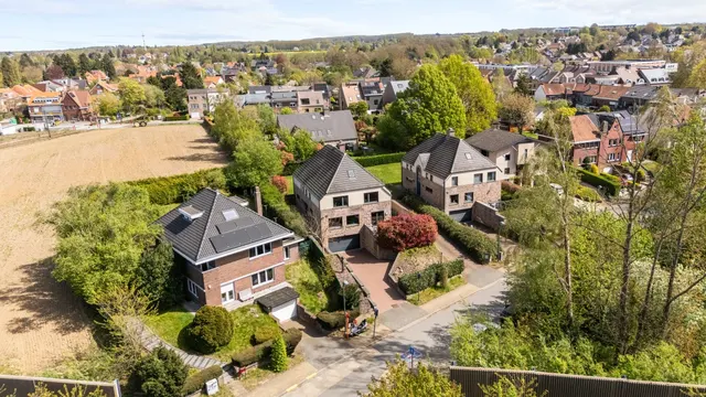Huis te koop in Wezembeek-Oppem – 1/10