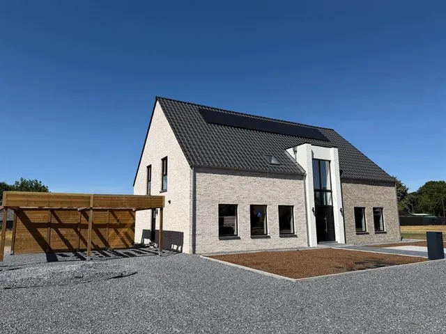 Huis te huur in Oudsbergen – 1/10