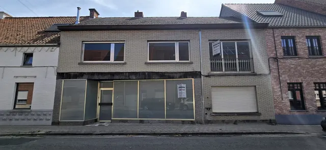 Huis te koop in Deerlijk – 1/8