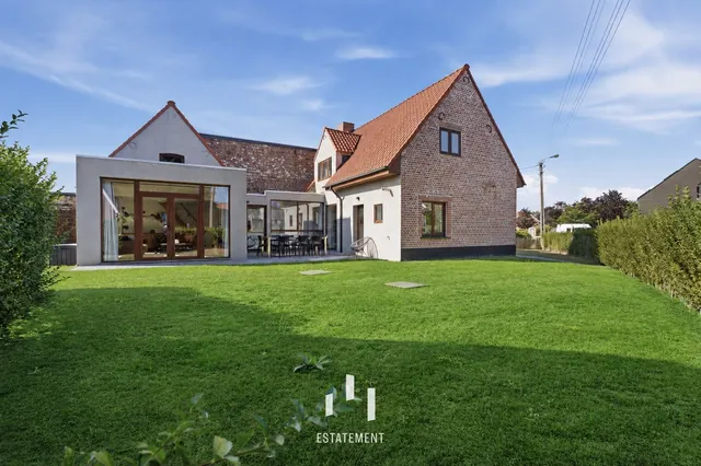 Huis te koop in Diksmuide – 1/10