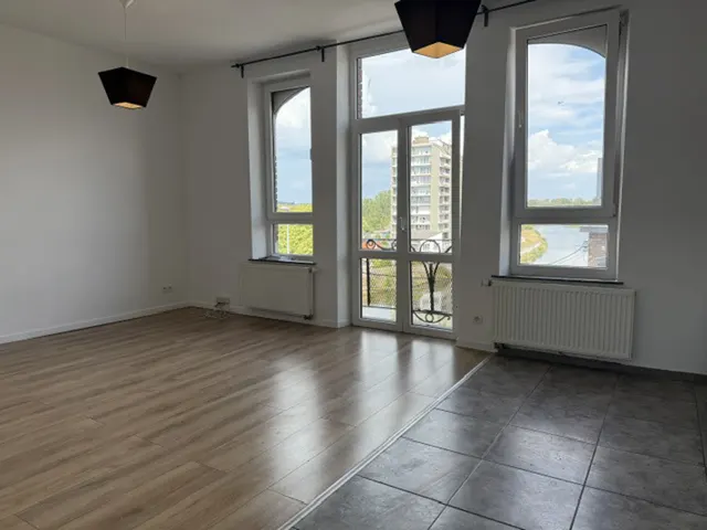 Appartement te huur in Tamines – 1/10