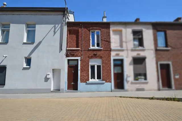 Huis te koop in Farciennes – 1/10