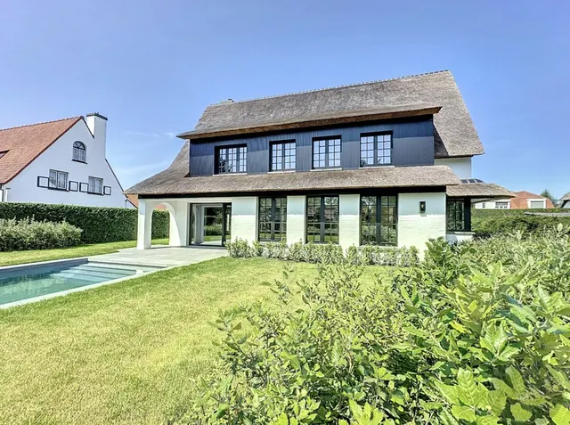 Villa te koop in Knokke-Heist – 1/10