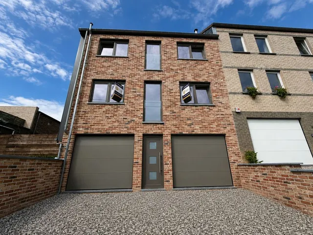 Maison à vendre à Chênee – 1/10