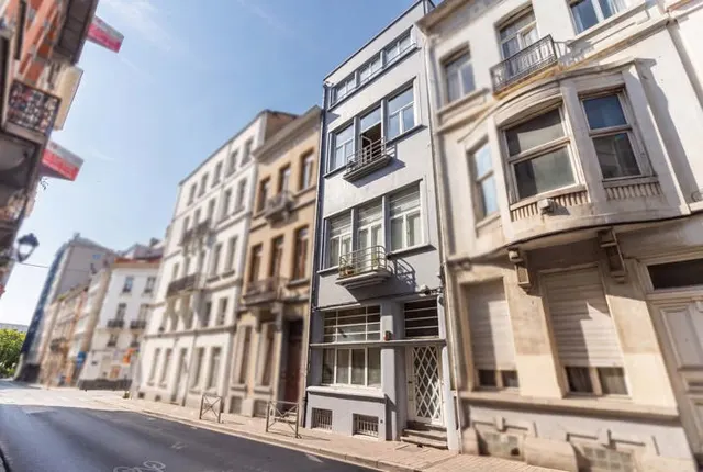 Appartement te koop in Saint-Gilles – 1/10