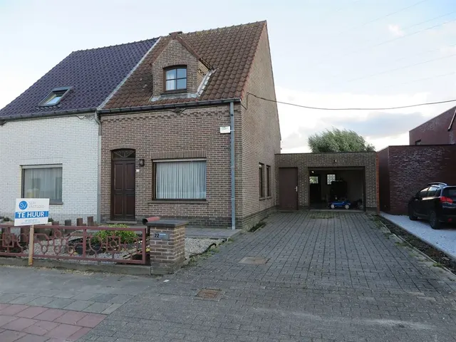 Maison à louer à Waarschoot – 1/7