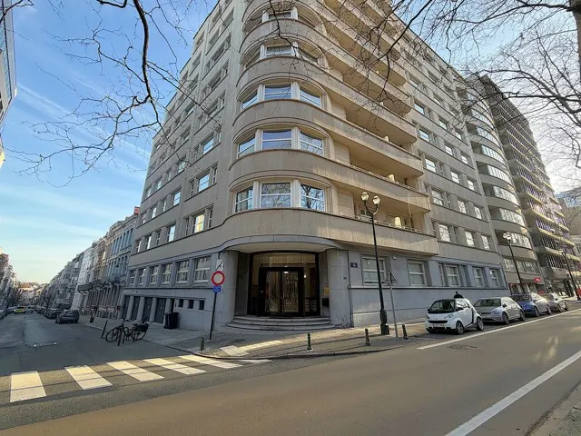 Appartement te koop in Ixelles – 1/10