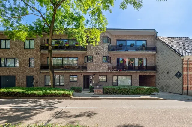Appartement à vendre à Brasschaat – 1/10