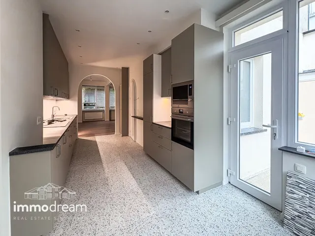 Maison à louer à Uccle – 1/10