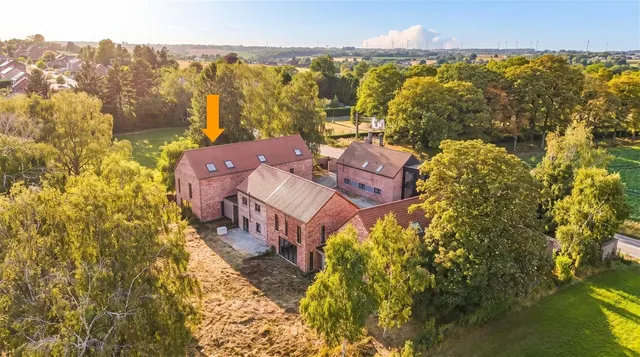Huis te koop in Bodegnée – 1/10