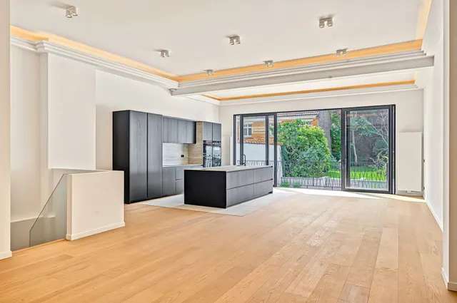 Appartement à vendre à Woluwe-Saint-Pierre – 1/10